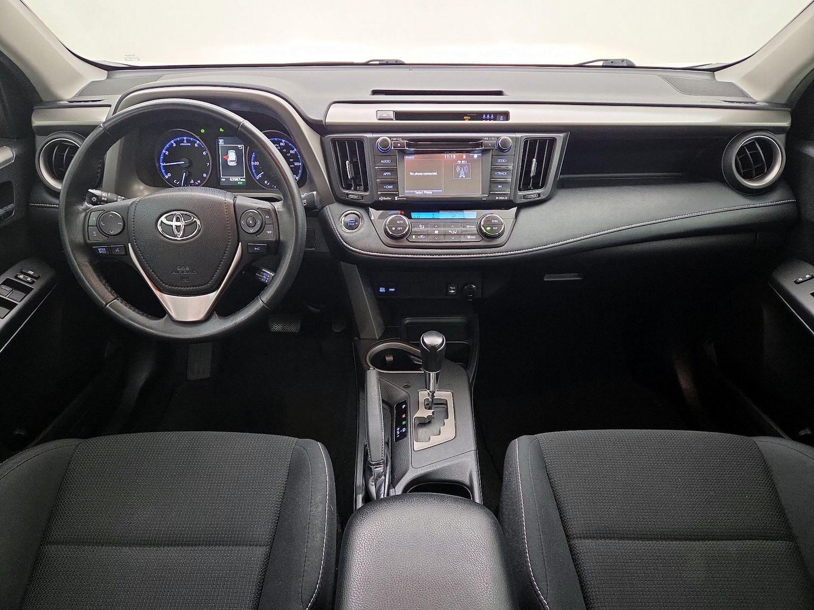2018 Toyota RAV4 XLE - Photo 10
