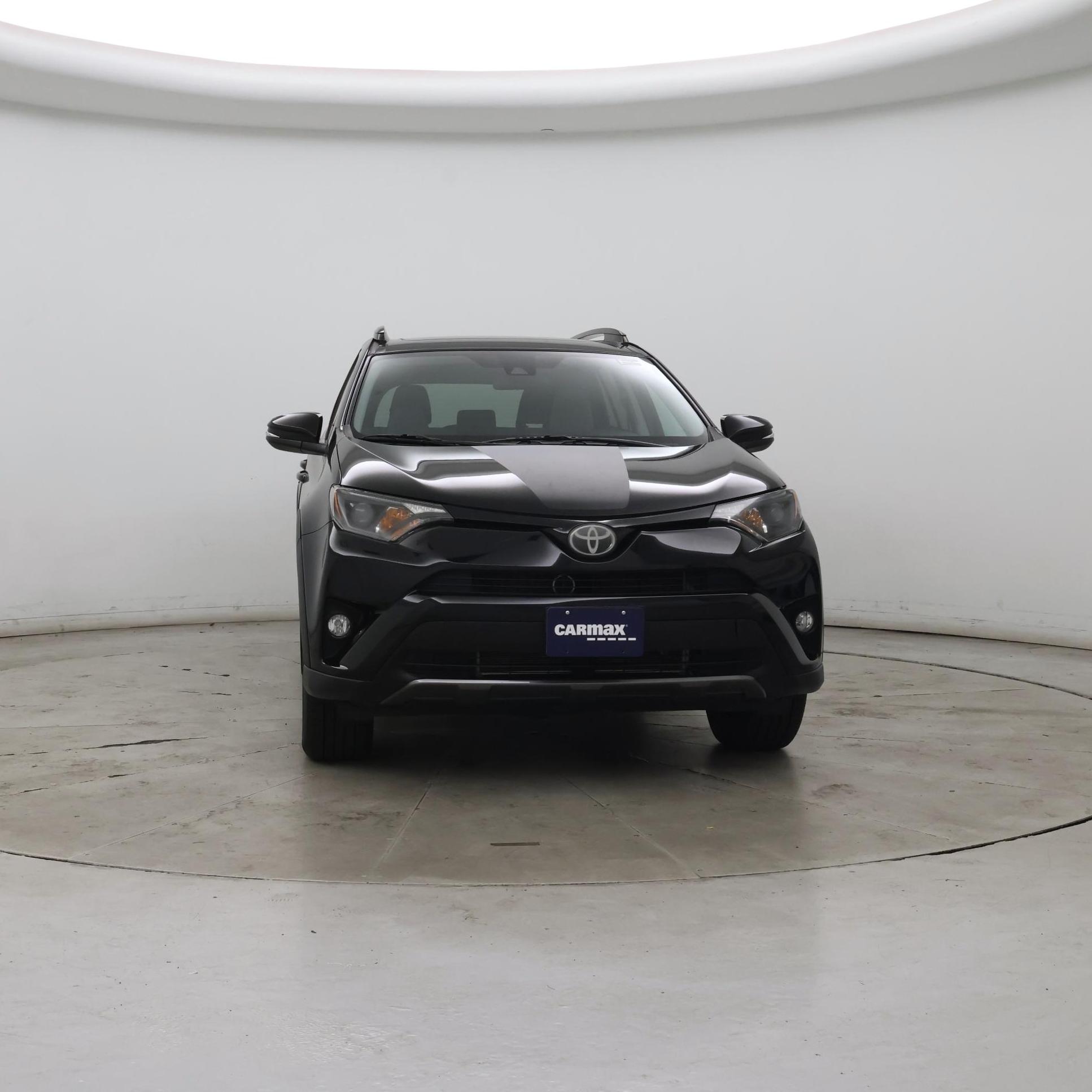 Thumbnail: 2018 Toyota RAV4 - 5