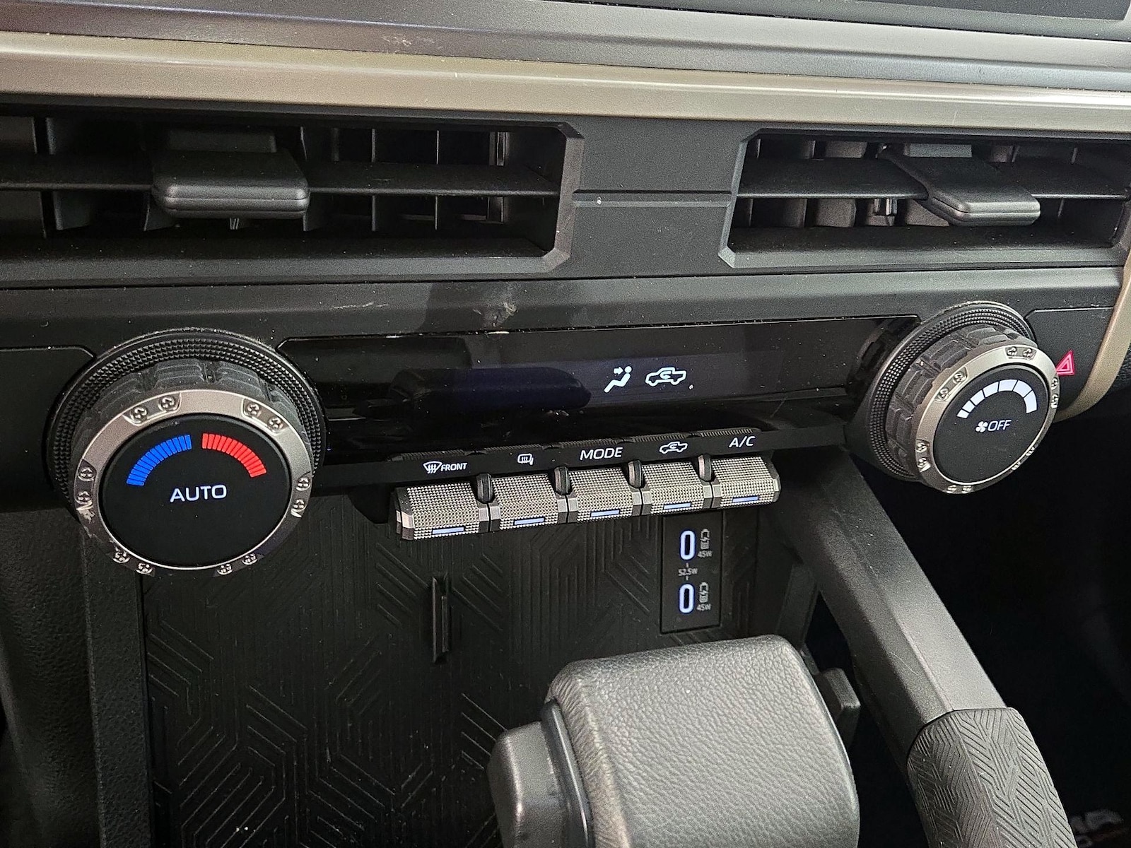 2024 Toyota Tacoma TRD Sport - Photo 18