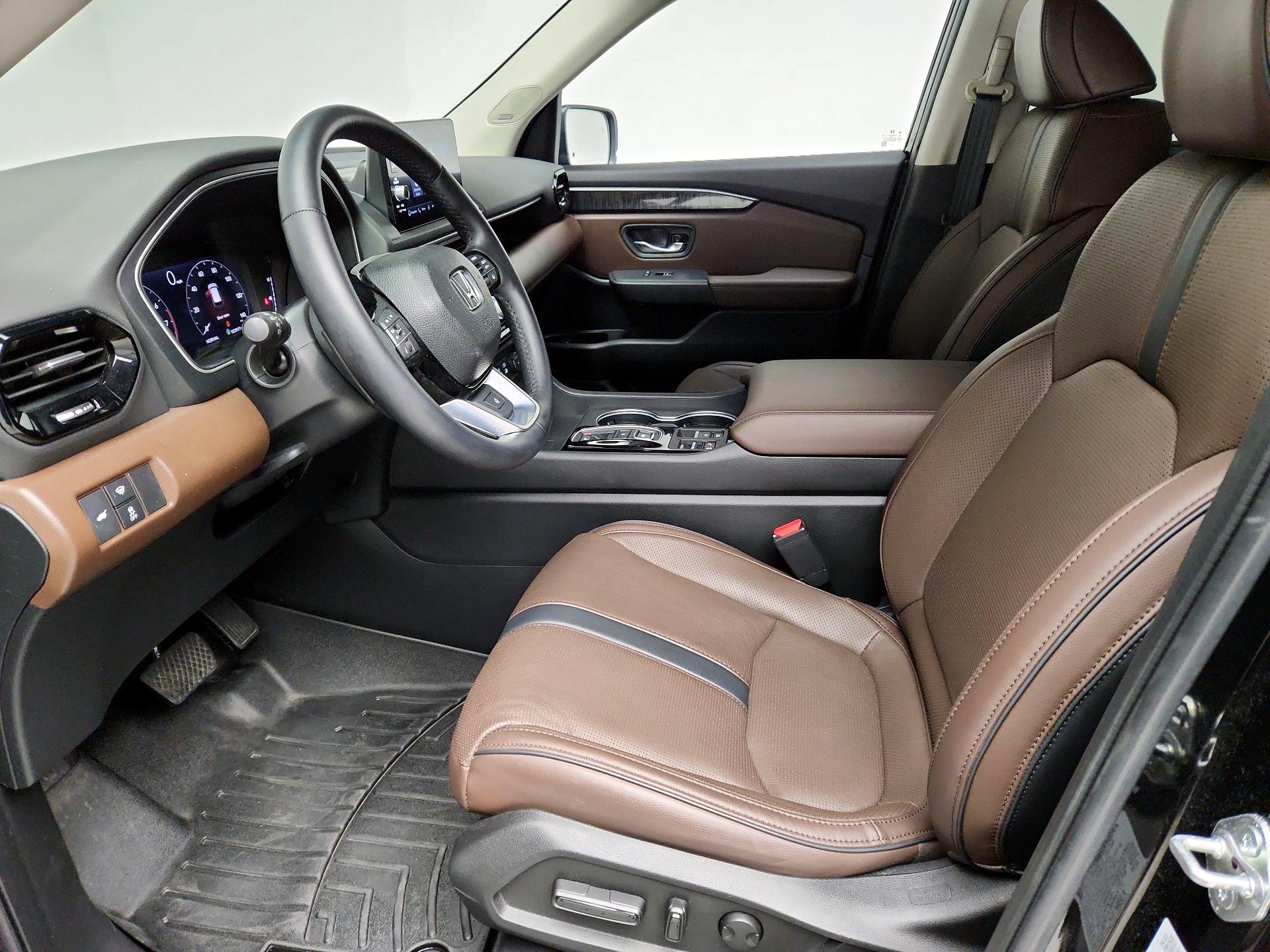 Thumbnail: 2023 Honda Pilot - 9