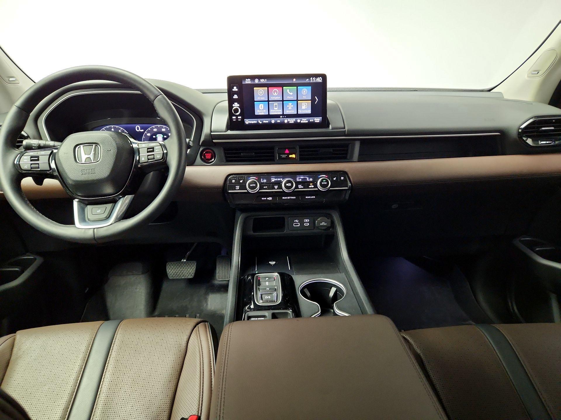 Thumbnail: 2023 Honda Pilot - 8