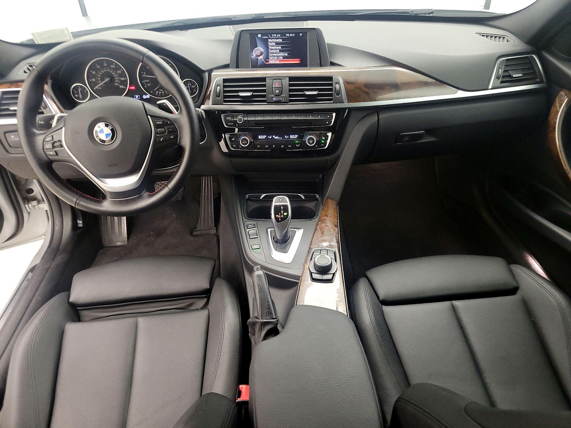 Thumbnail: 2017 BMW 3 Series - 9