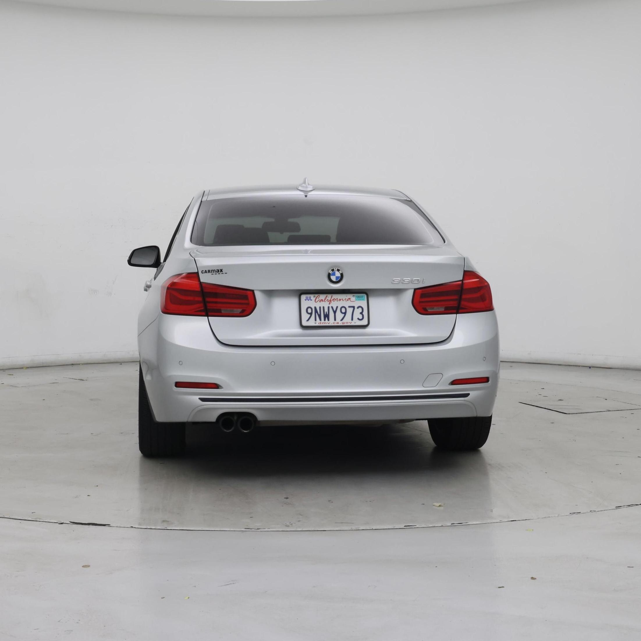 Thumbnail: 2017 BMW 3 Series - 6