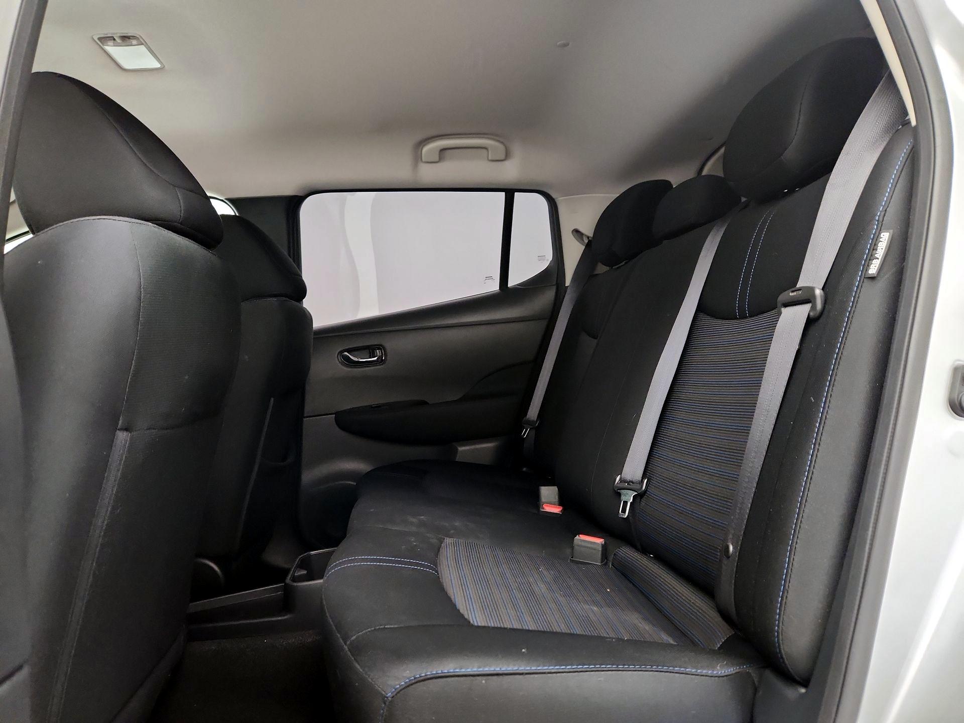 Thumbnail: 2022 Nissan Leaf - 20