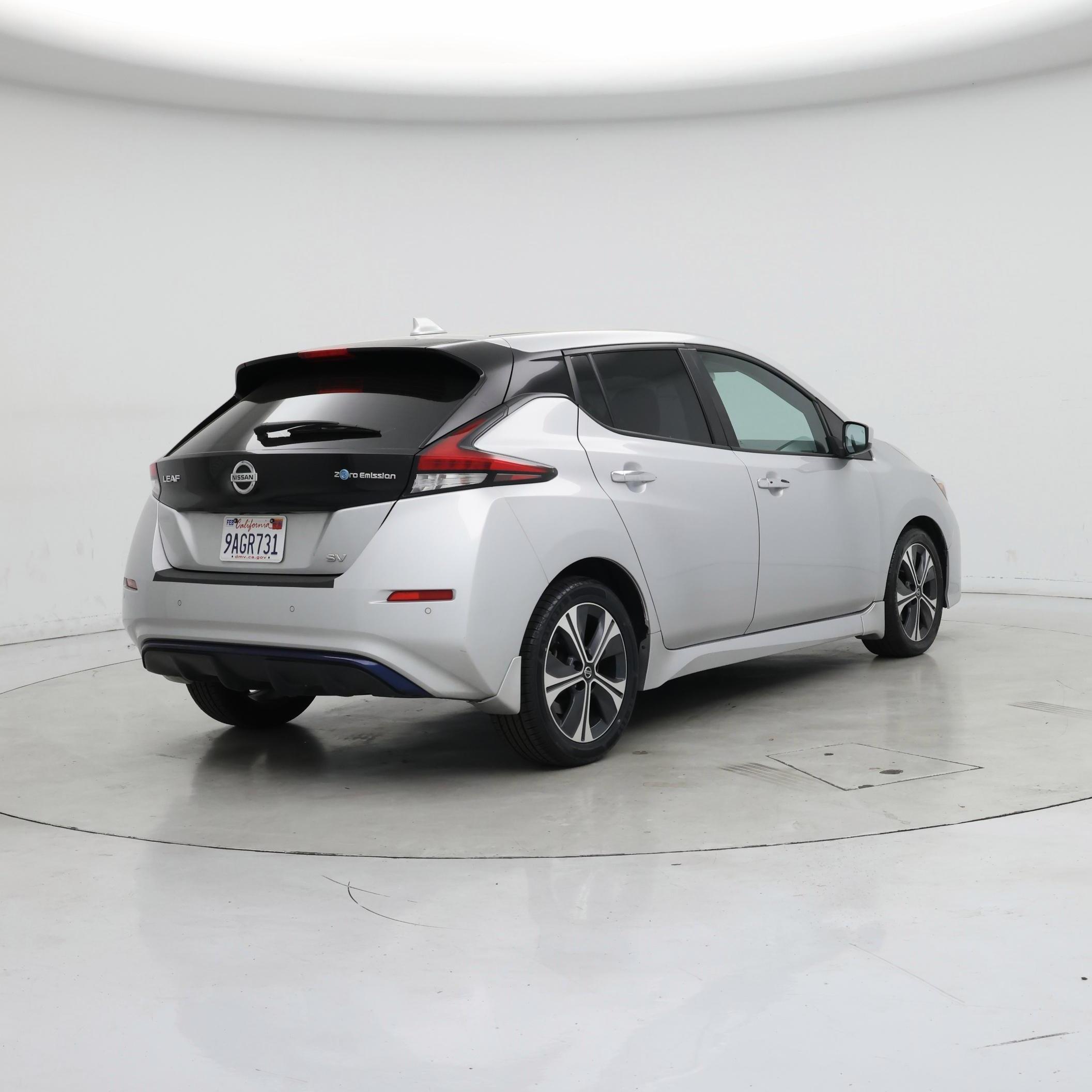 Thumbnail: 2022 Nissan Leaf - 8