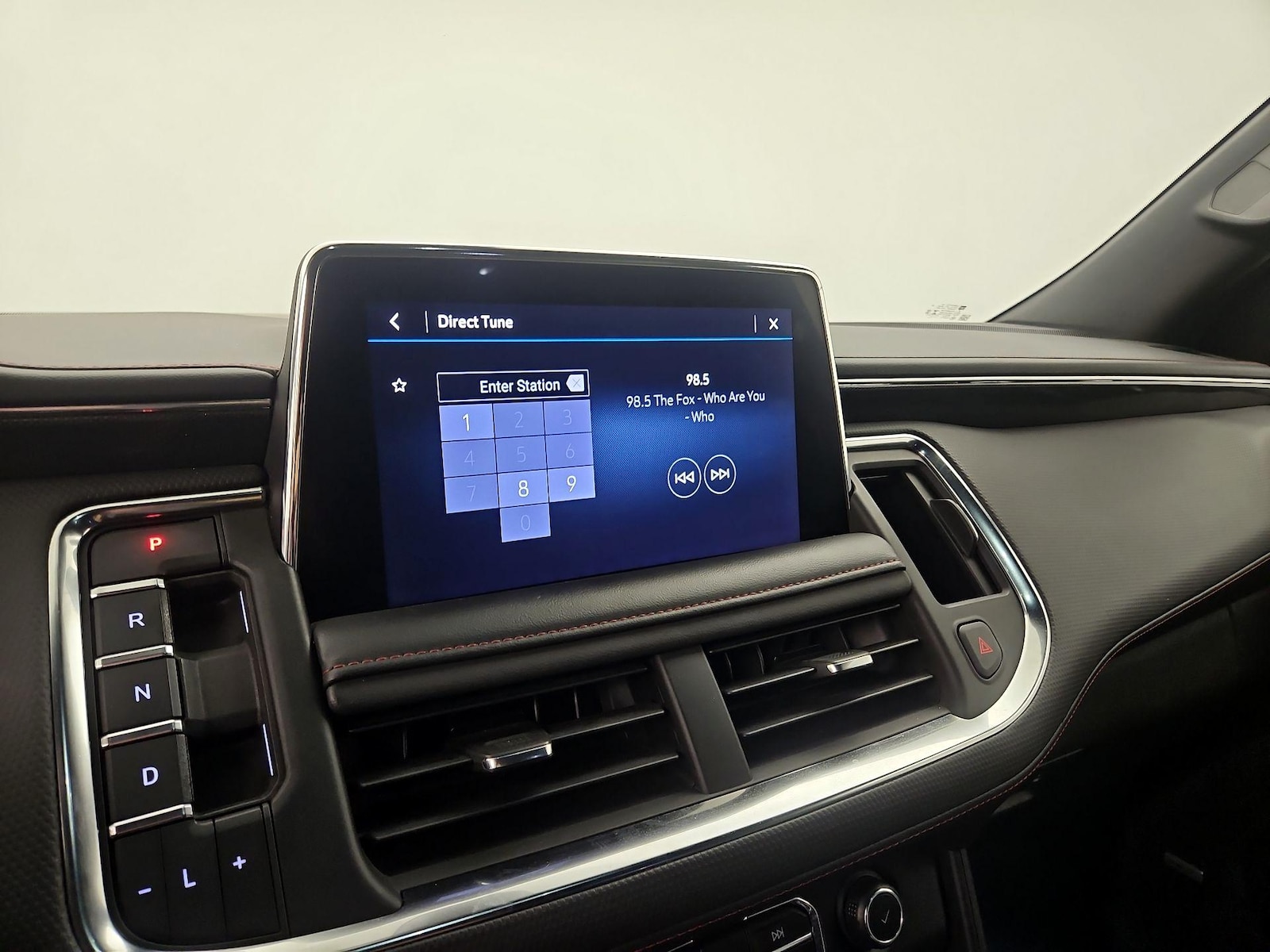 2021 Chevrolet Tahoe RST - Photo 17