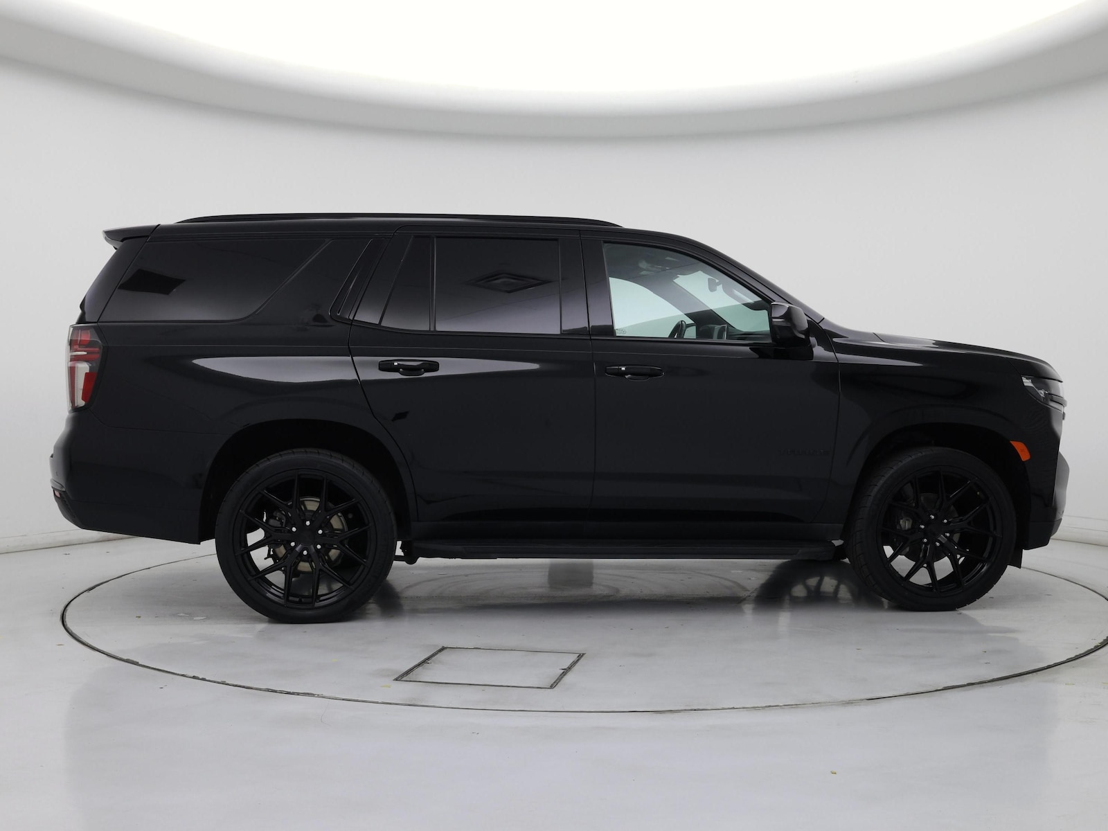 2021 Chevrolet Tahoe RST - Photo 8