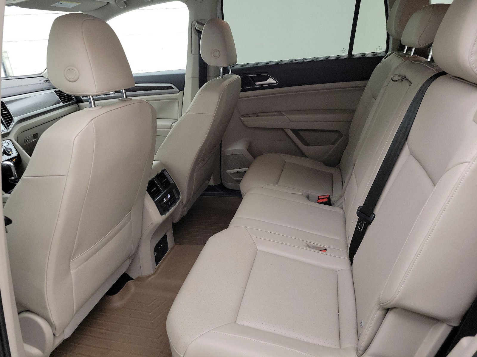 Rear Air Conditioning