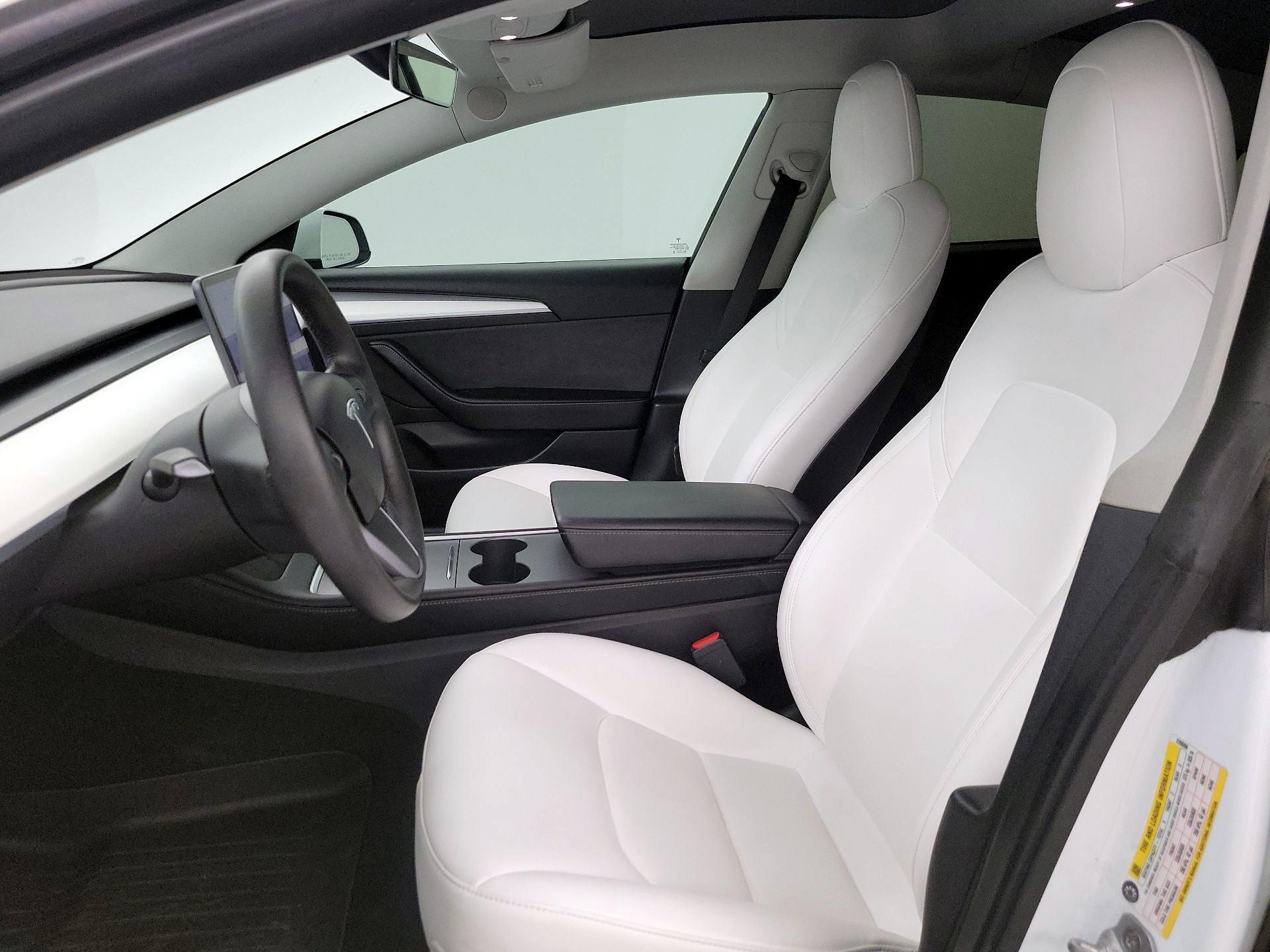 Thumbnail: 2022 Tesla Model 3 - 9