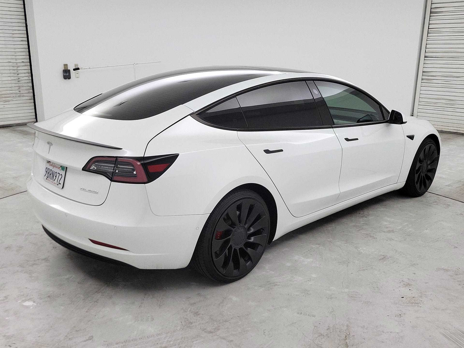 Thumbnail: 2022 Tesla Model 3 - 5