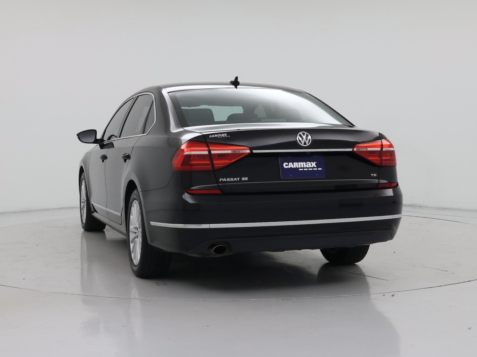 2016 Volkswagen Passat SE - Photo 8