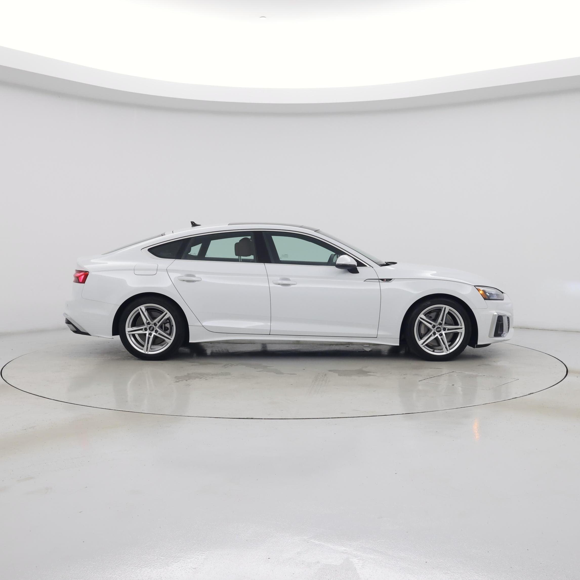Thumbnail: 2022 Audi A5 - 7