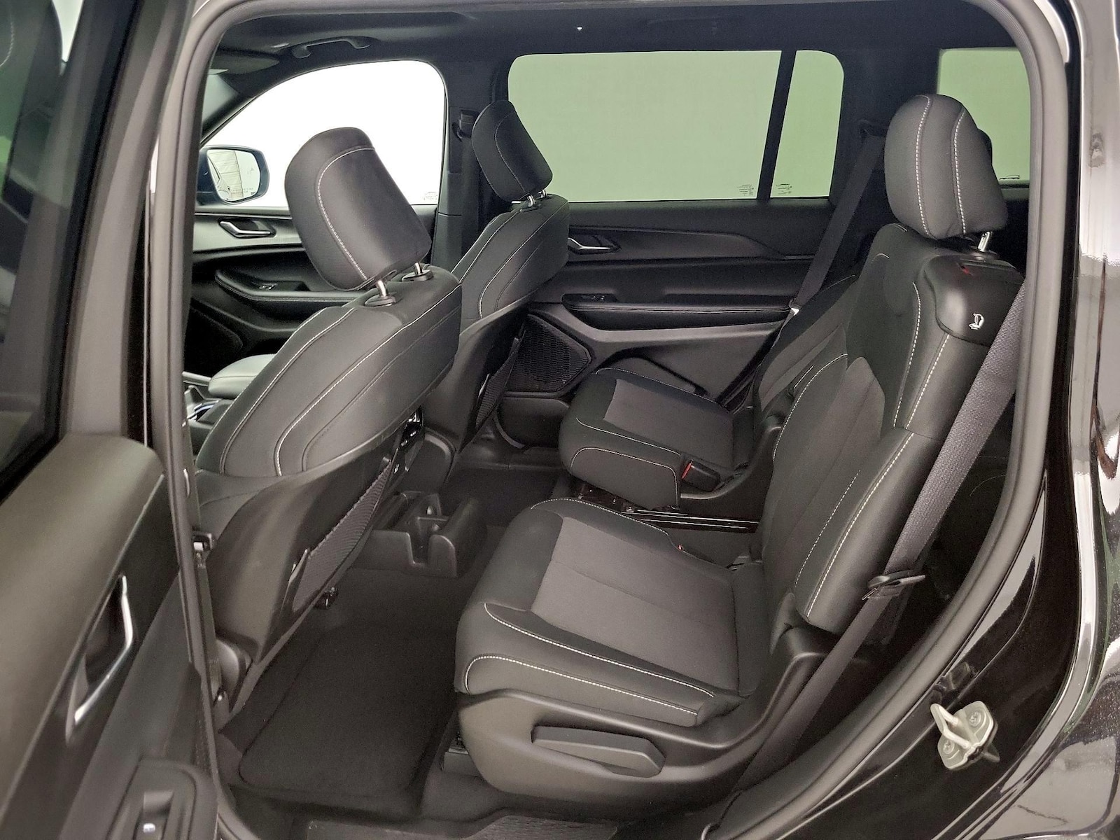 2024 Jeep Grand Cherokee L Laredo - Photo 21