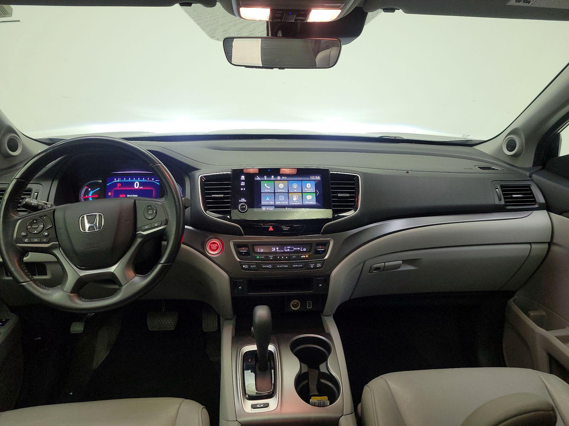 Thumbnail: 2019 Honda Pilot - 9