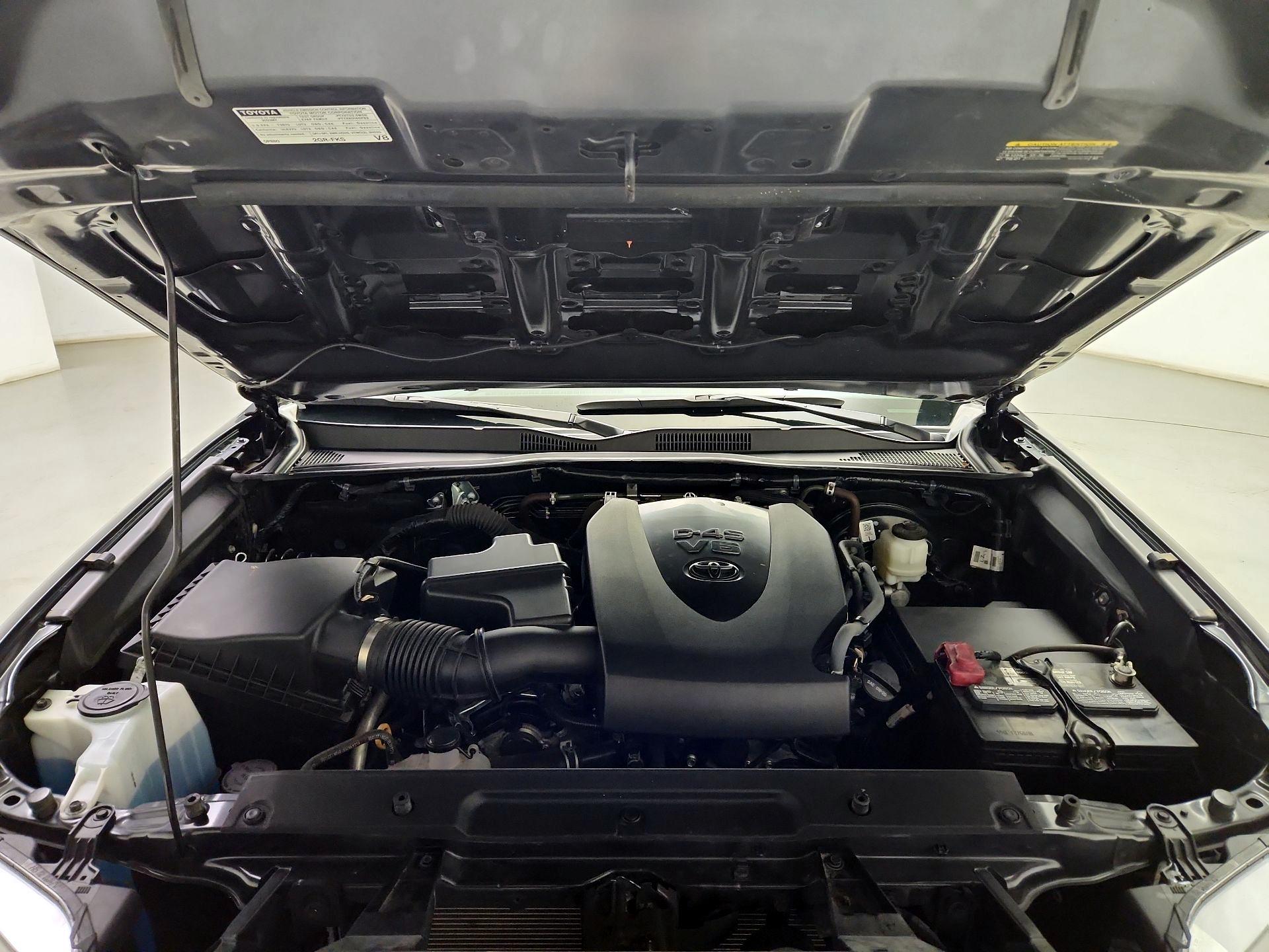 Thumbnail: 2023 Toyota Tacoma - 19