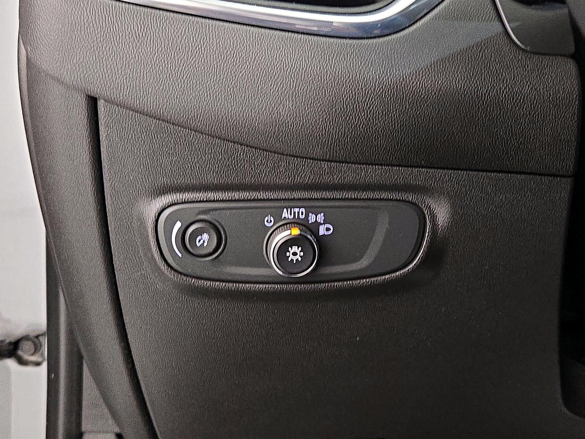 Thumbnail: 2023 Chevrolet Equinox - 13