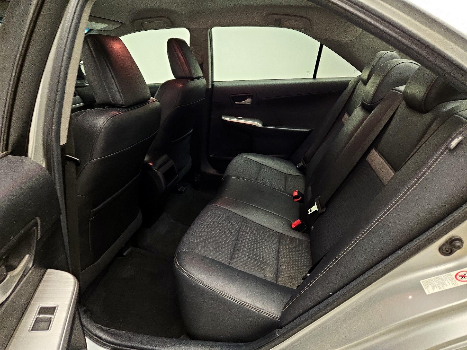 Thumbnail: 2014 Toyota Camry - 19