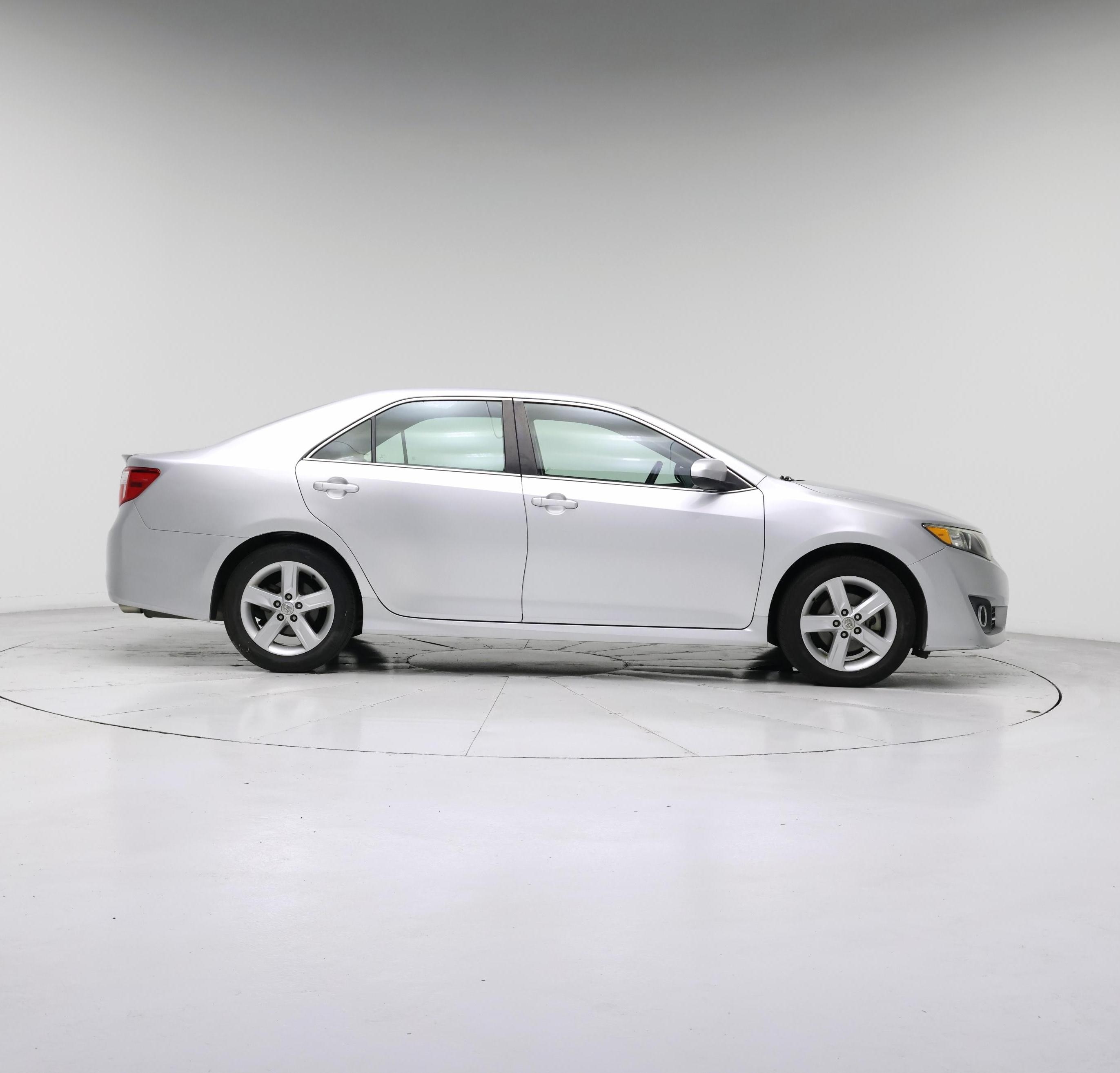 Thumbnail: 2014 Toyota Camry - 7