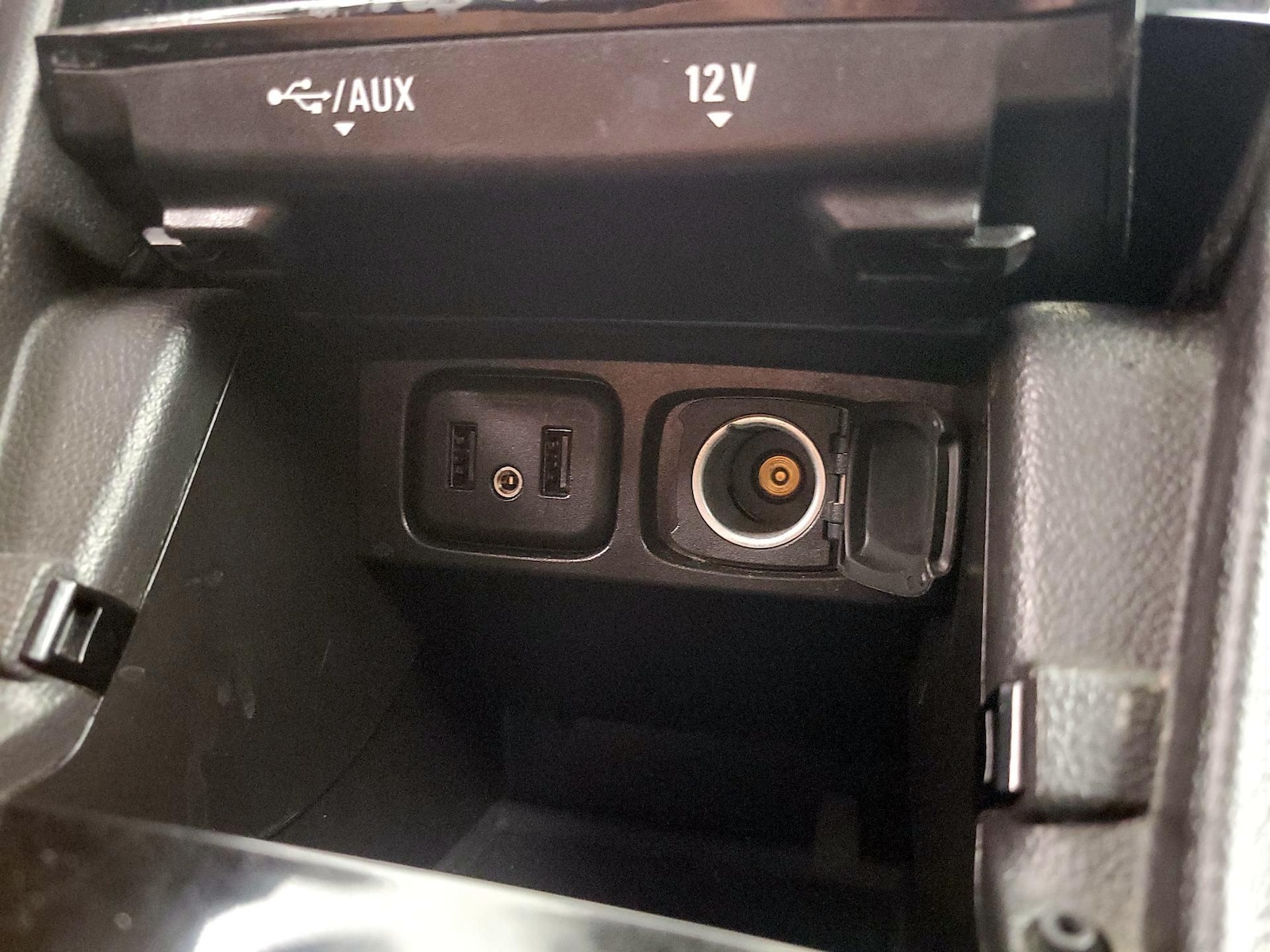 2019 Buick Encore Preferred - Photo 19