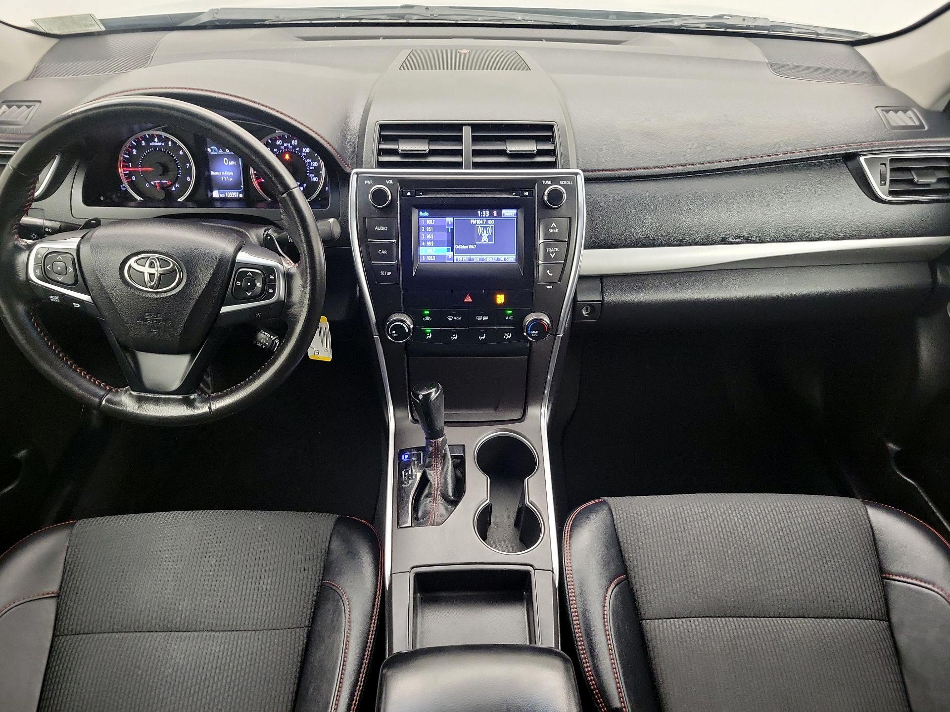 Thumbnail: 2016 Toyota Camry - 9