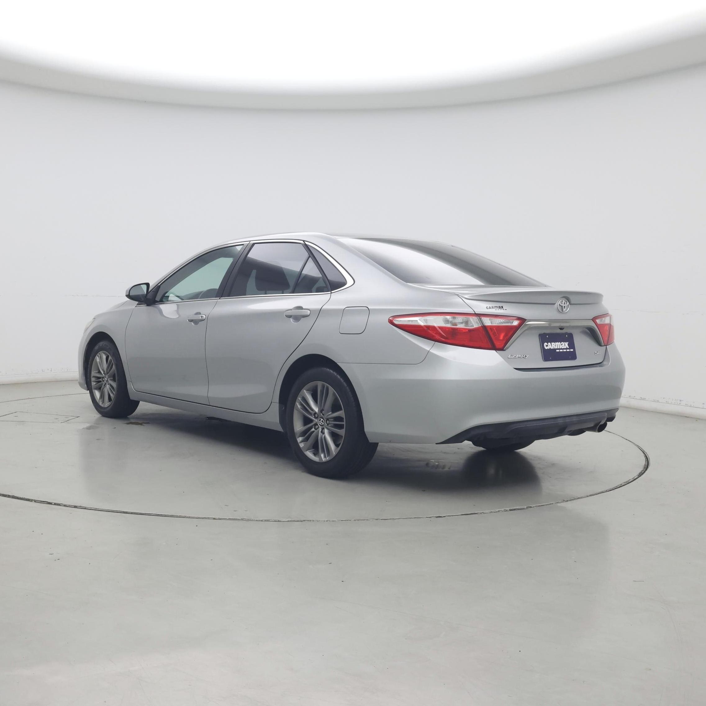 Thumbnail: 2016 Toyota Camry - 2