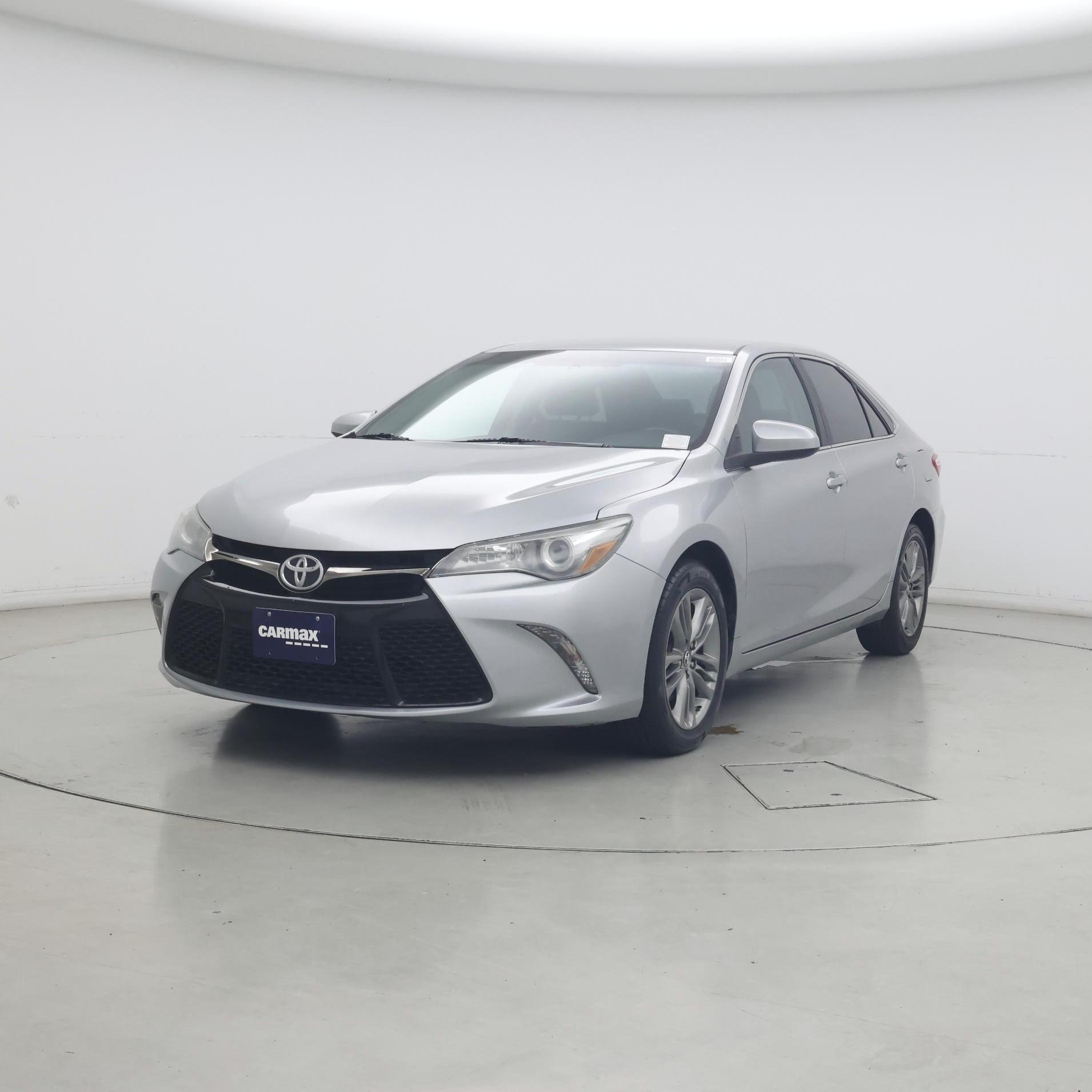Thumbnail: 2016 Toyota Camry - 4