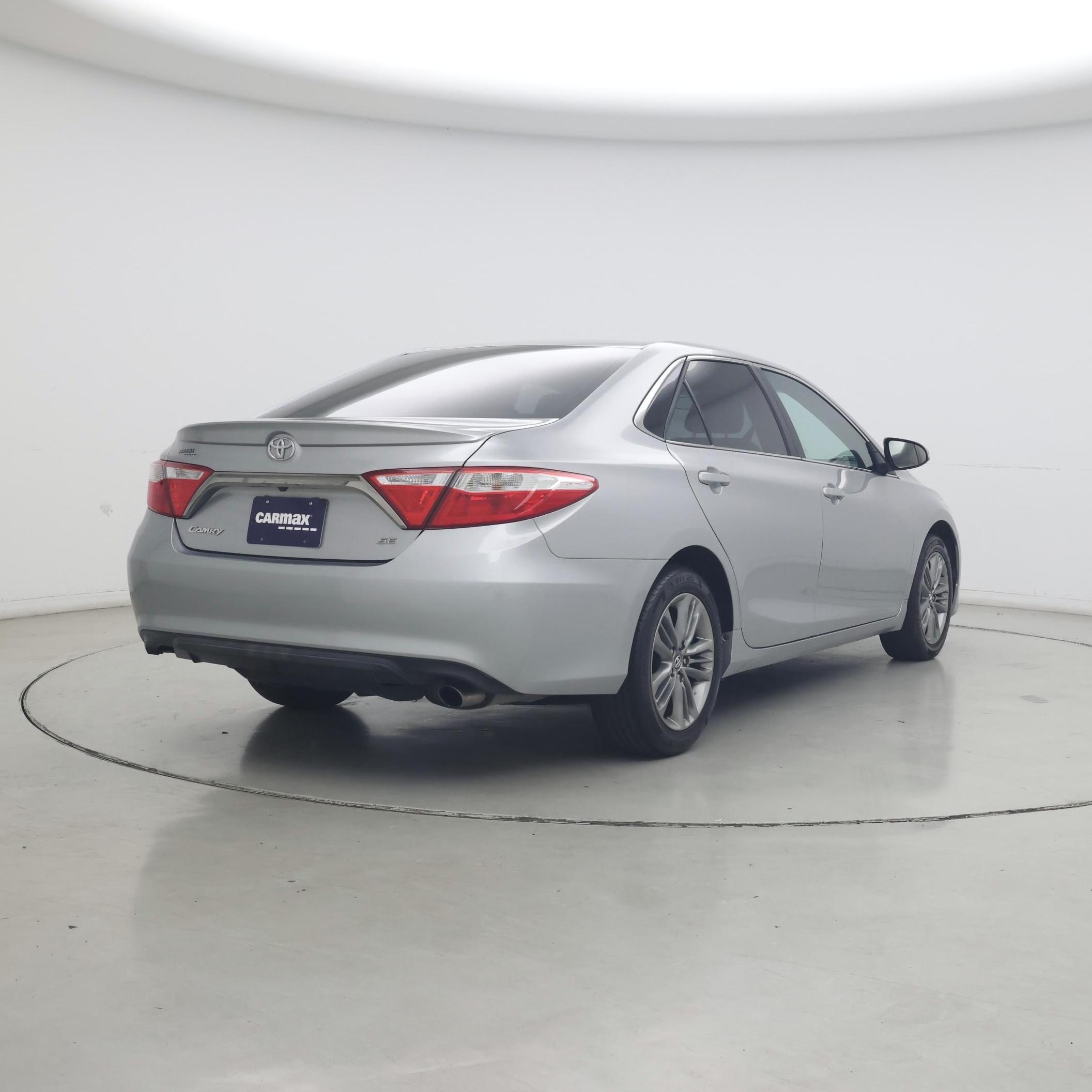 Thumbnail: 2016 Toyota Camry - 8