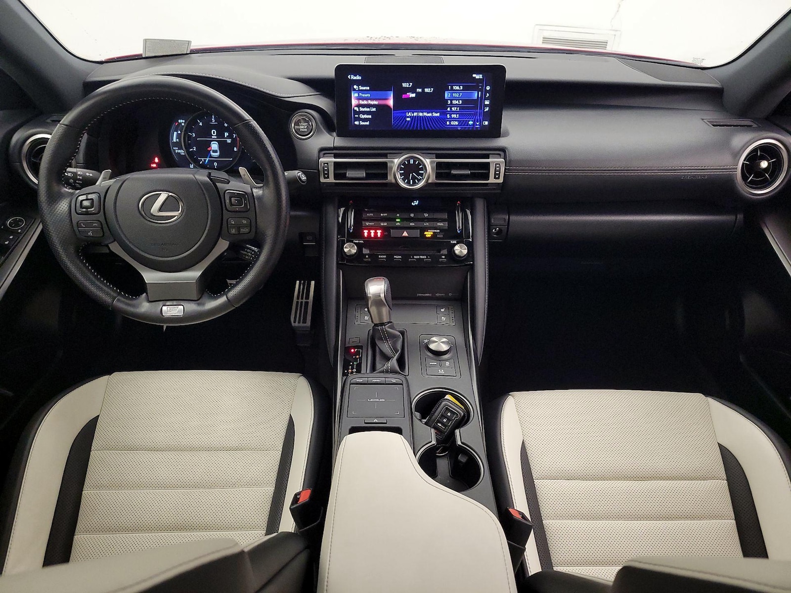 2021 Lexus IS 350 F SPORT - Photo 10