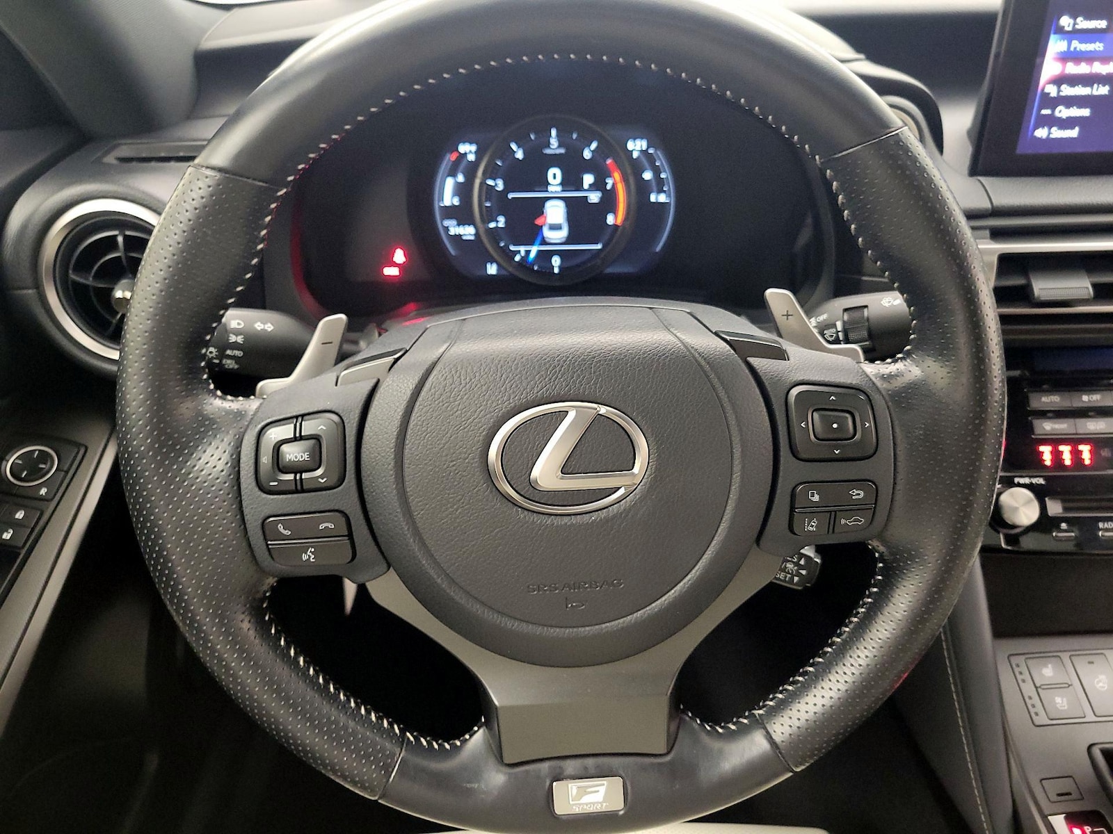 2021 Lexus IS 350 F SPORT - Photo 11