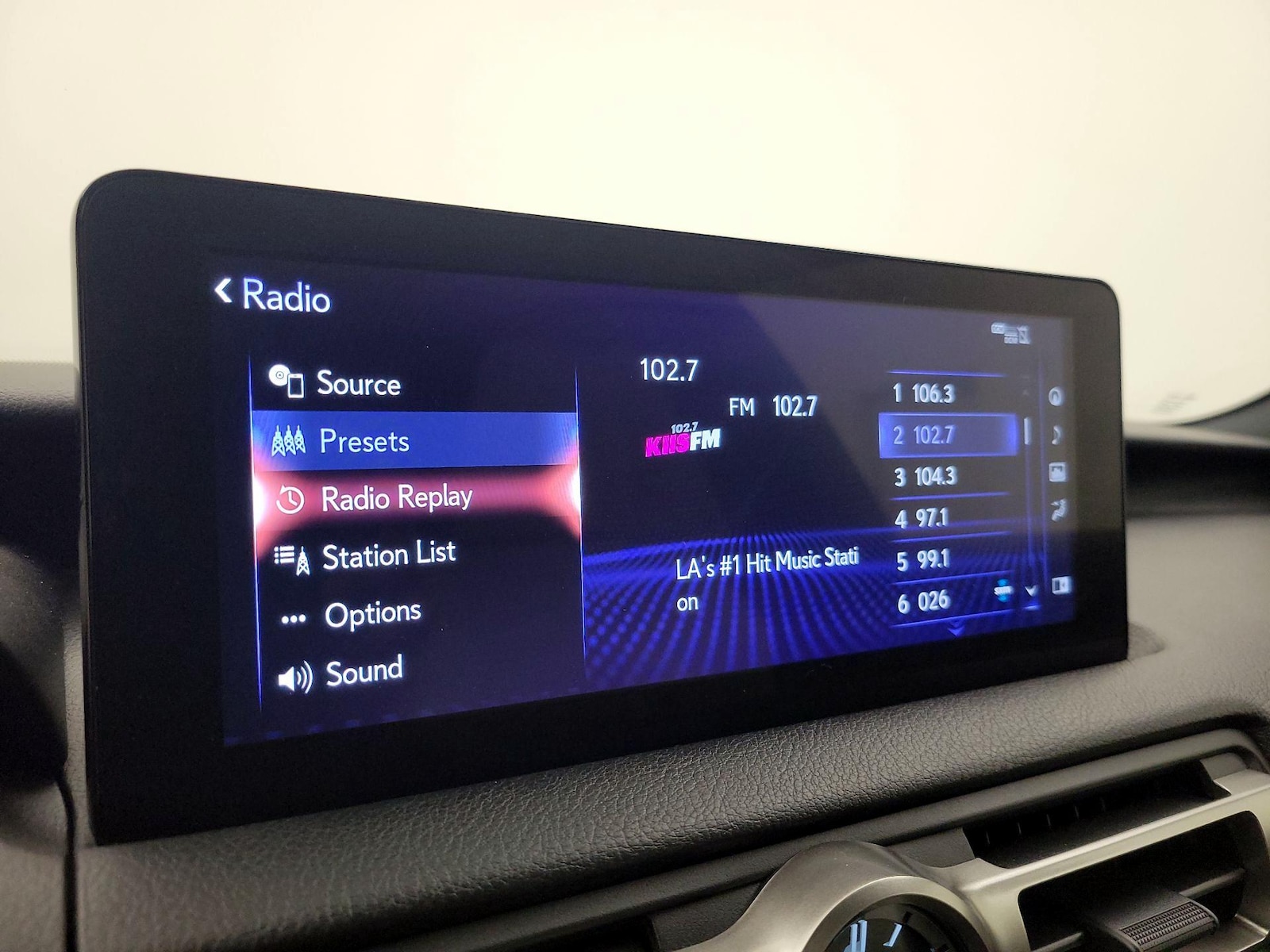 2021 Lexus IS 350 F SPORT - Photo 17