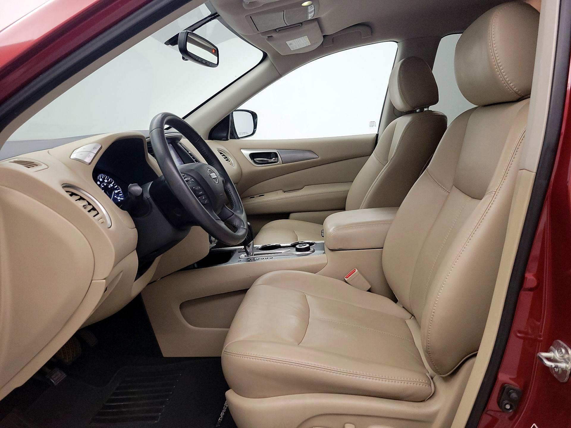 Thumbnail: 2017 Nissan Pathfinder - 11