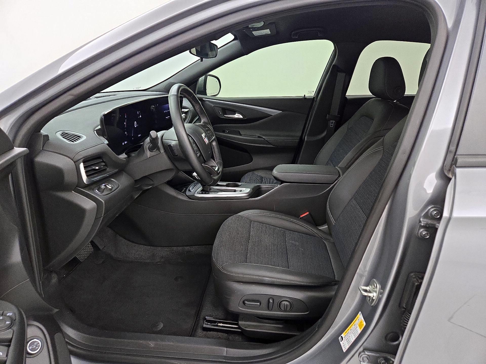 Thumbnail: 2024 Buick Envista - 11