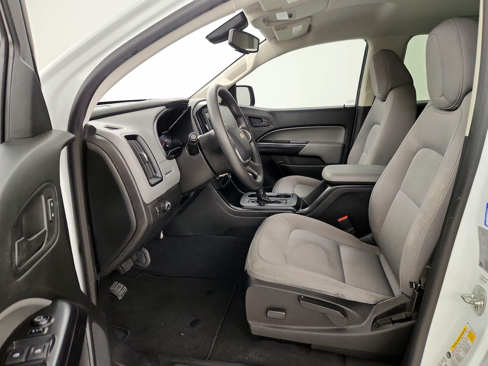 Power Seat(s) & Side Airbags