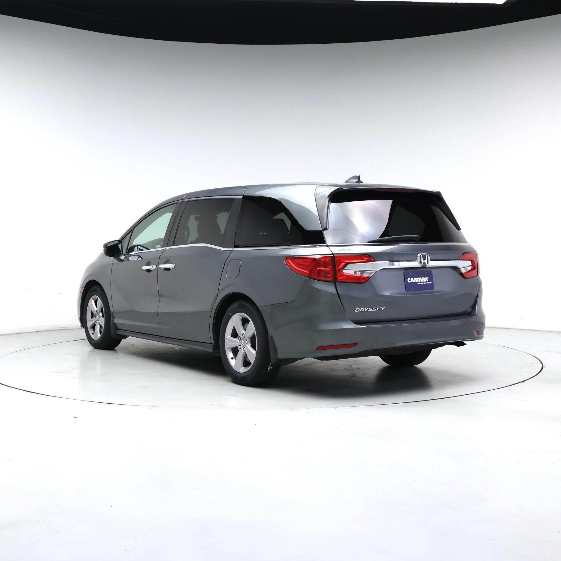 Thumbnail: 2019 Honda Odyssey - 2