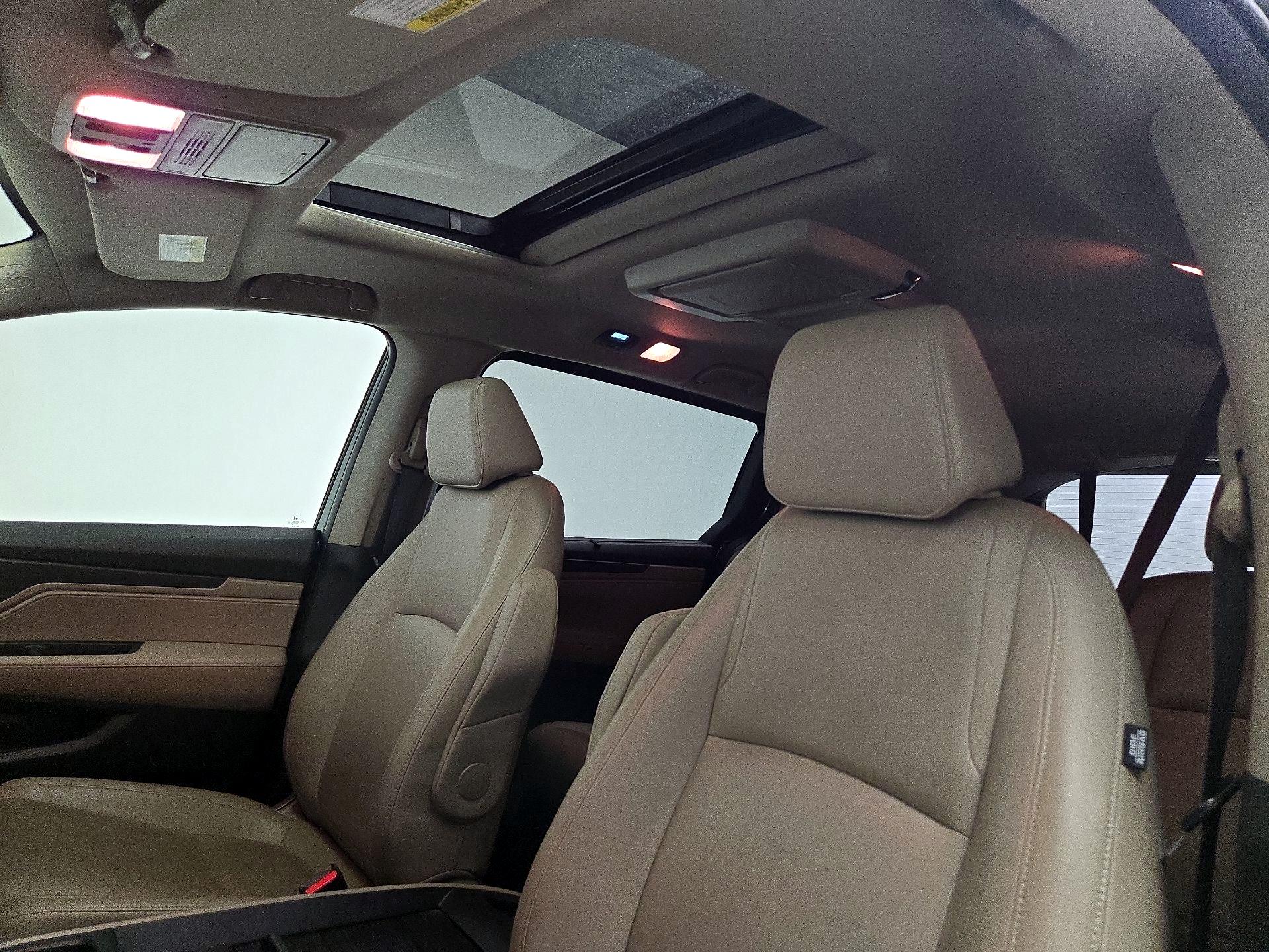 Thumbnail: 2019 Honda Odyssey - 20