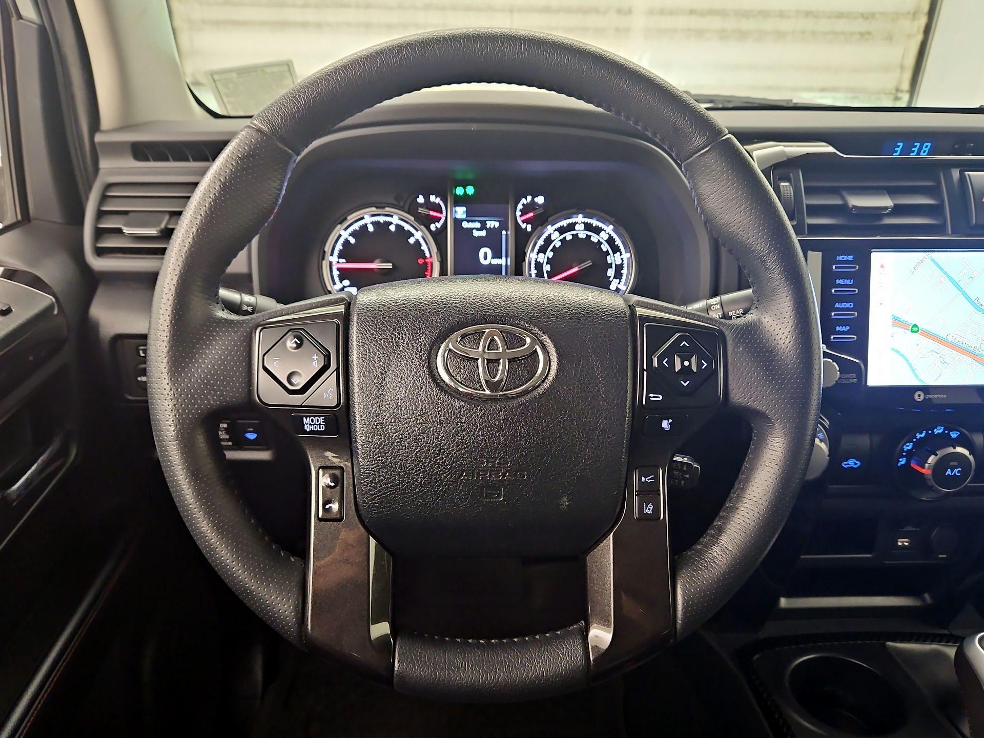 Thumbnail: 2022 Toyota 4Runner - 10