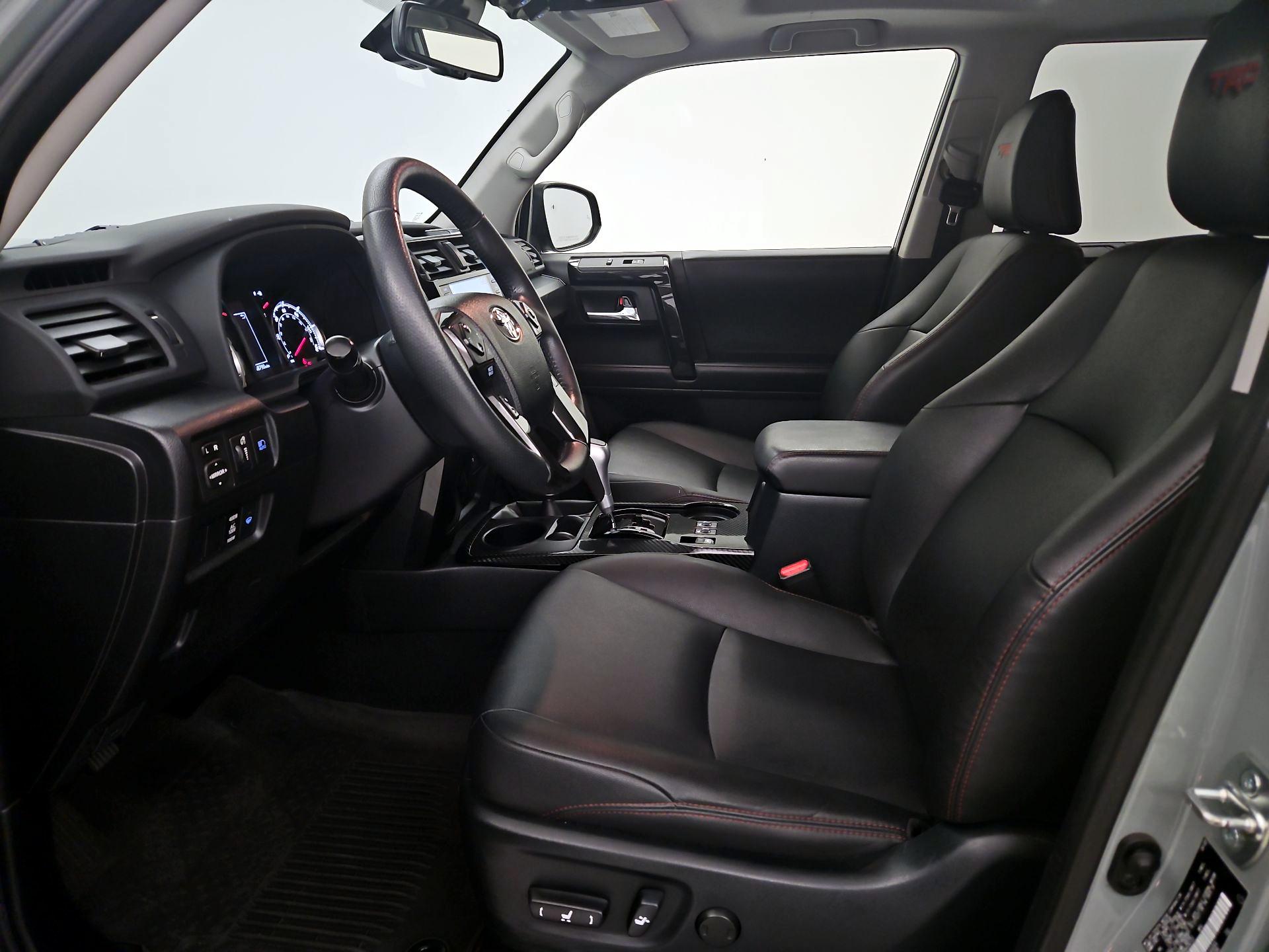 Thumbnail: 2022 Toyota 4Runner - 11