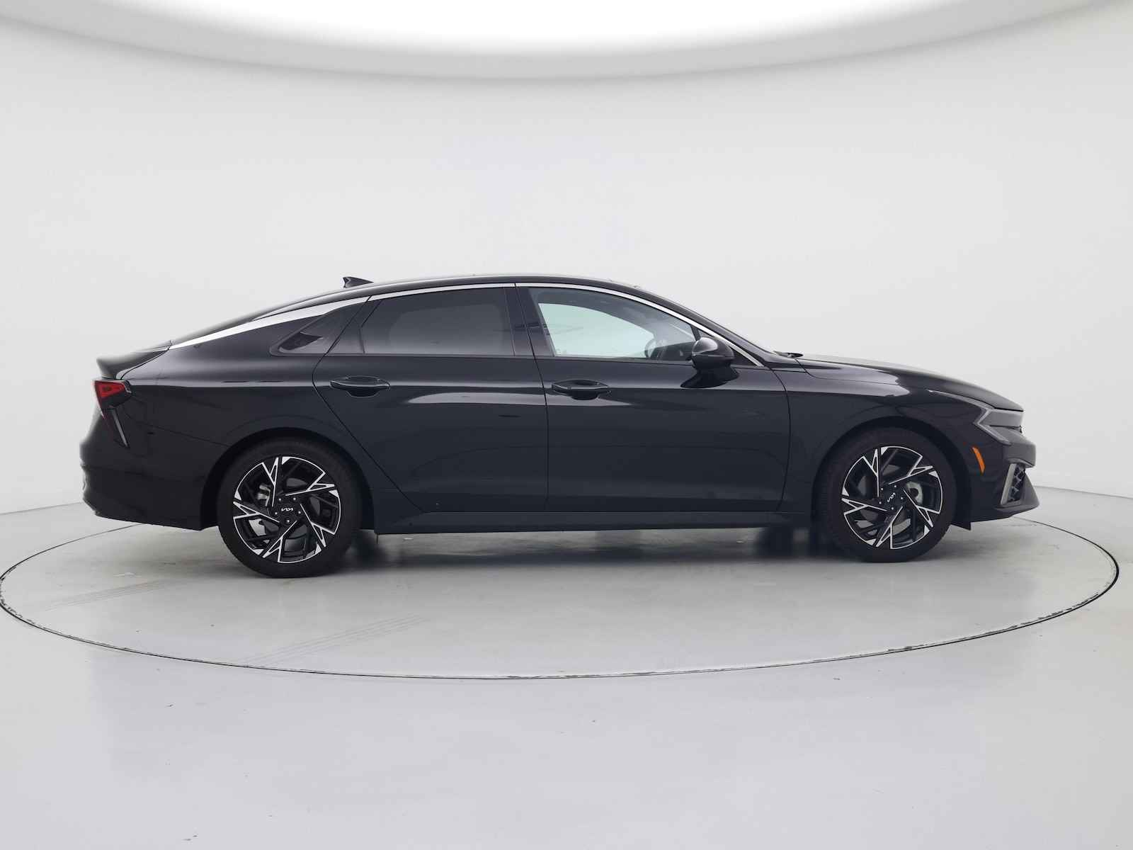 2025 Kia K5 GT-Line - Photo 8