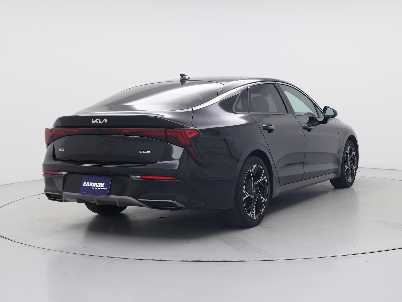 2025 Kia K5 GT-Line - Photo 9