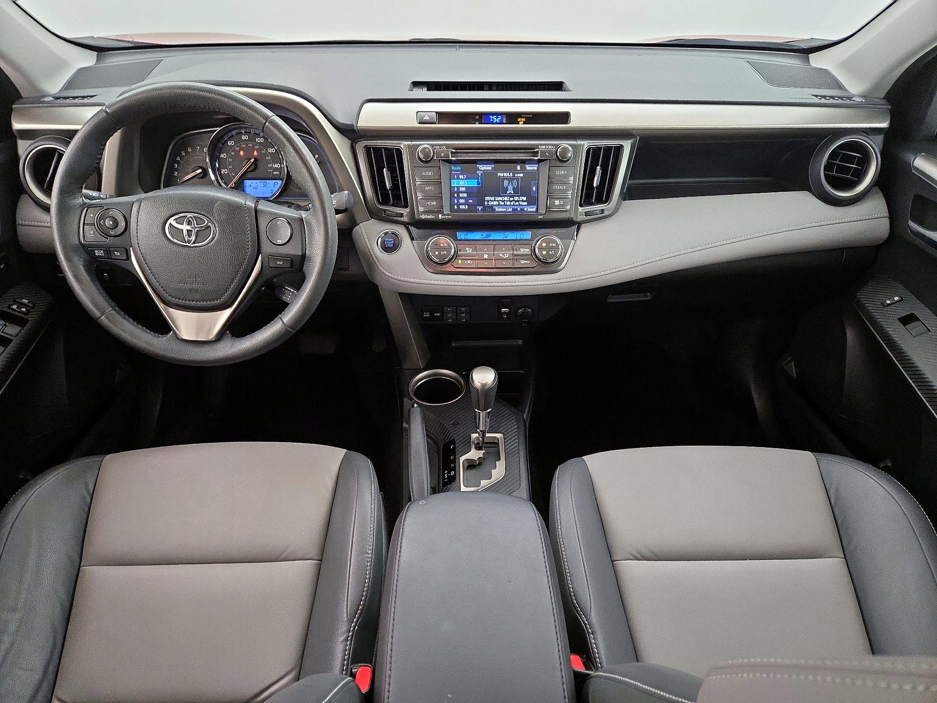 Thumbnail: 2014 Toyota RAV4 - 9