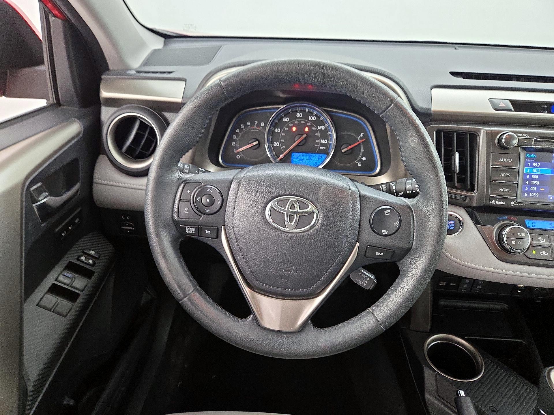 Thumbnail: 2014 Toyota RAV4 - 10