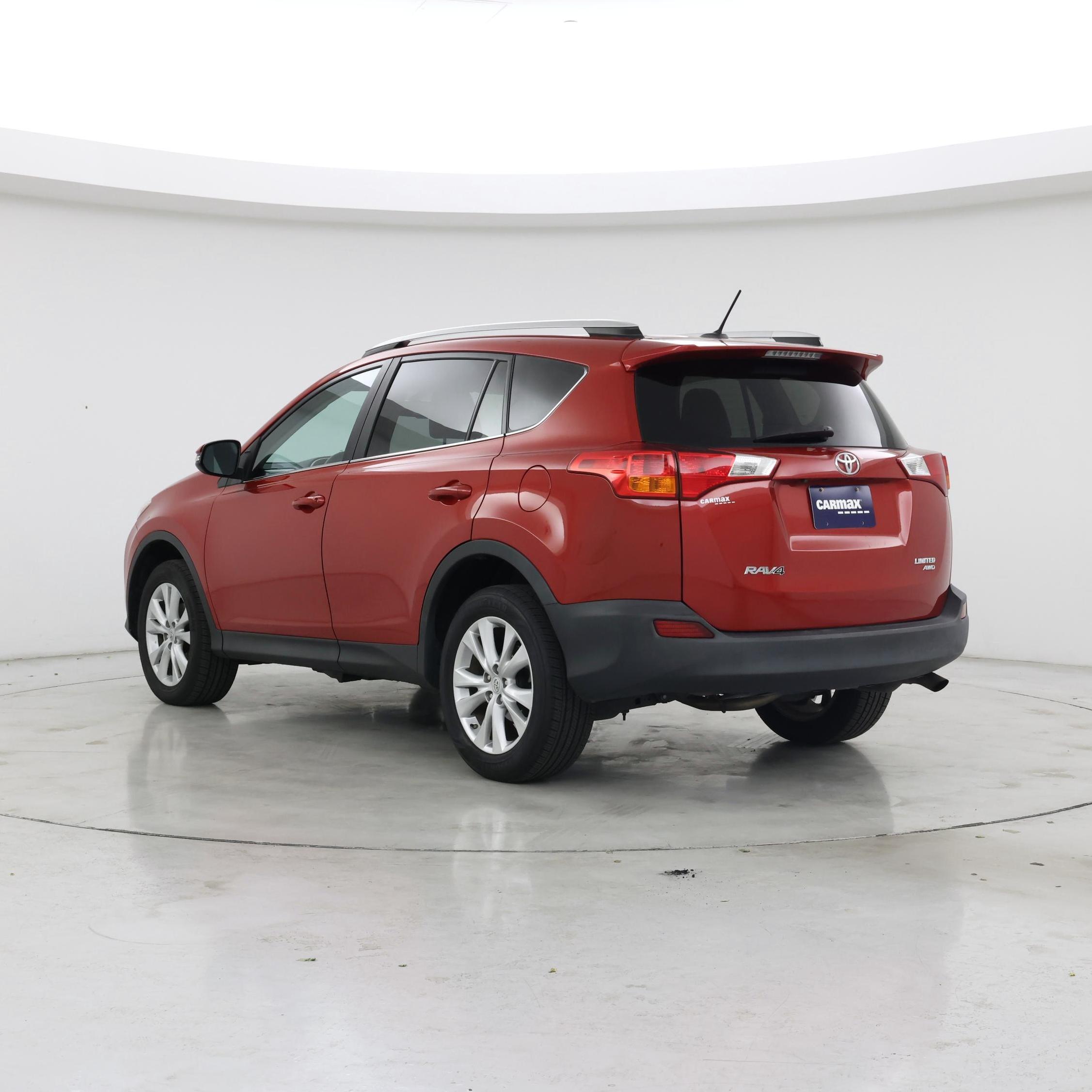 Thumbnail: 2014 Toyota RAV4 - 2