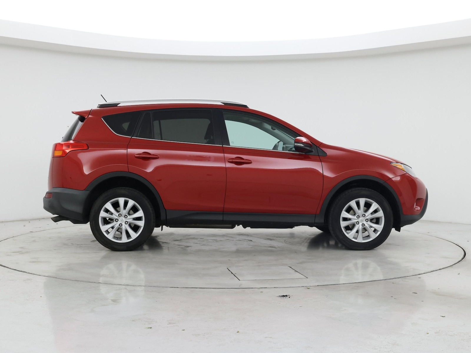 2014 Toyota RAV4 Limited - Photo 8