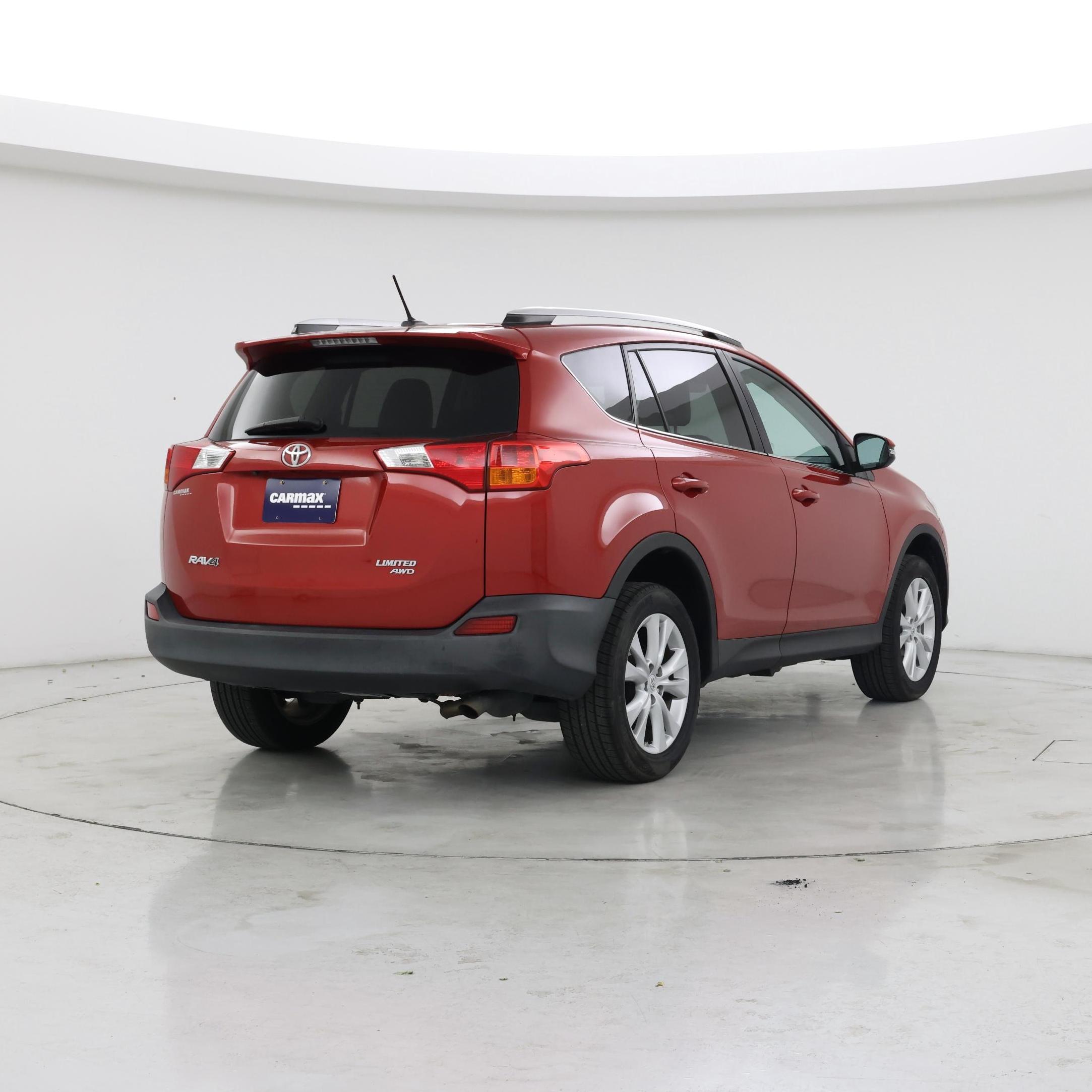 Thumbnail: 2014 Toyota RAV4 - 8