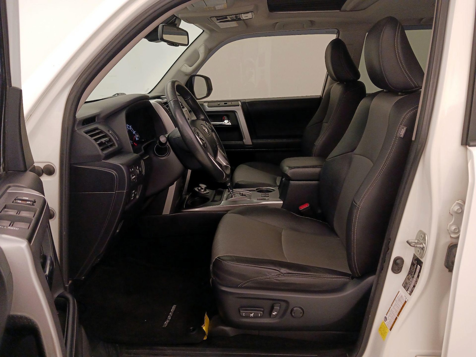 2022 Toyota 4Runner SR5 Premium - Photo 12