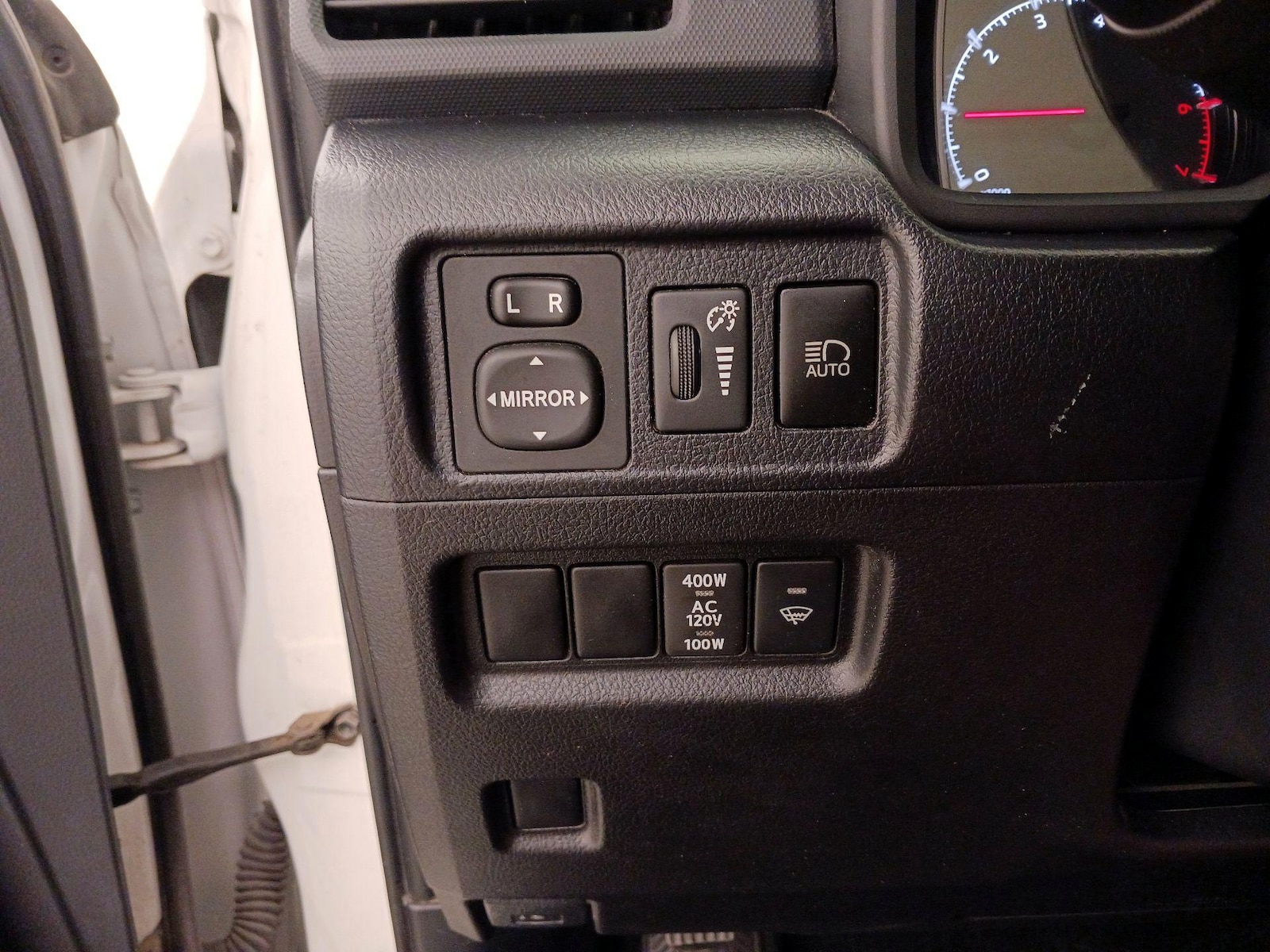2022 Toyota 4Runner SR5 Premium - Photo 14