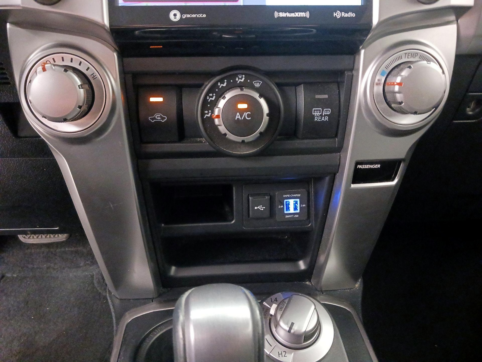 2022 Toyota 4Runner SR5 Premium - Photo 18