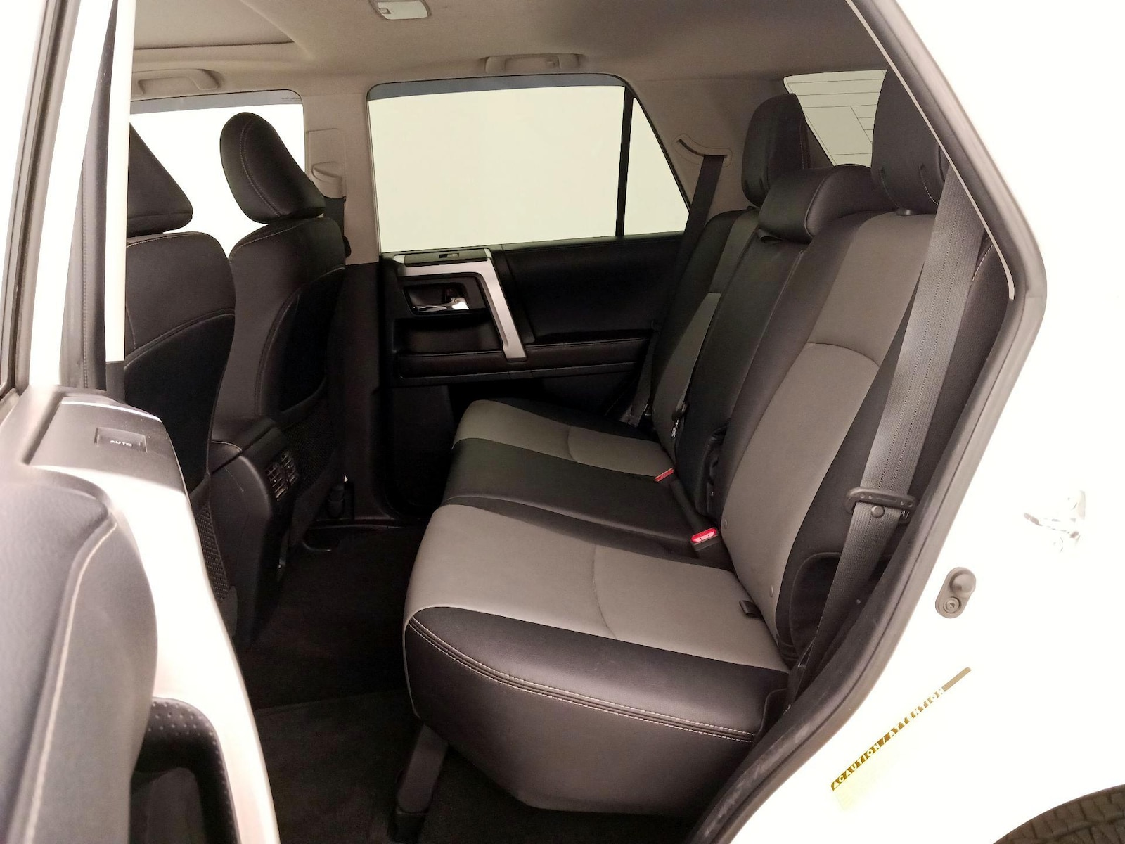 2022 Toyota 4Runner SR5 Premium - Photo 22
