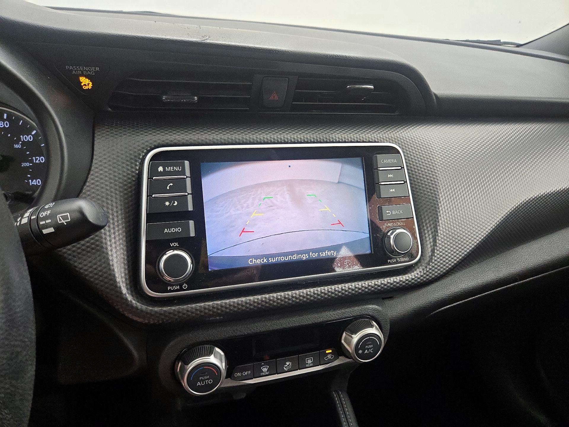 Thumbnail: 2019 Nissan Kicks - 14