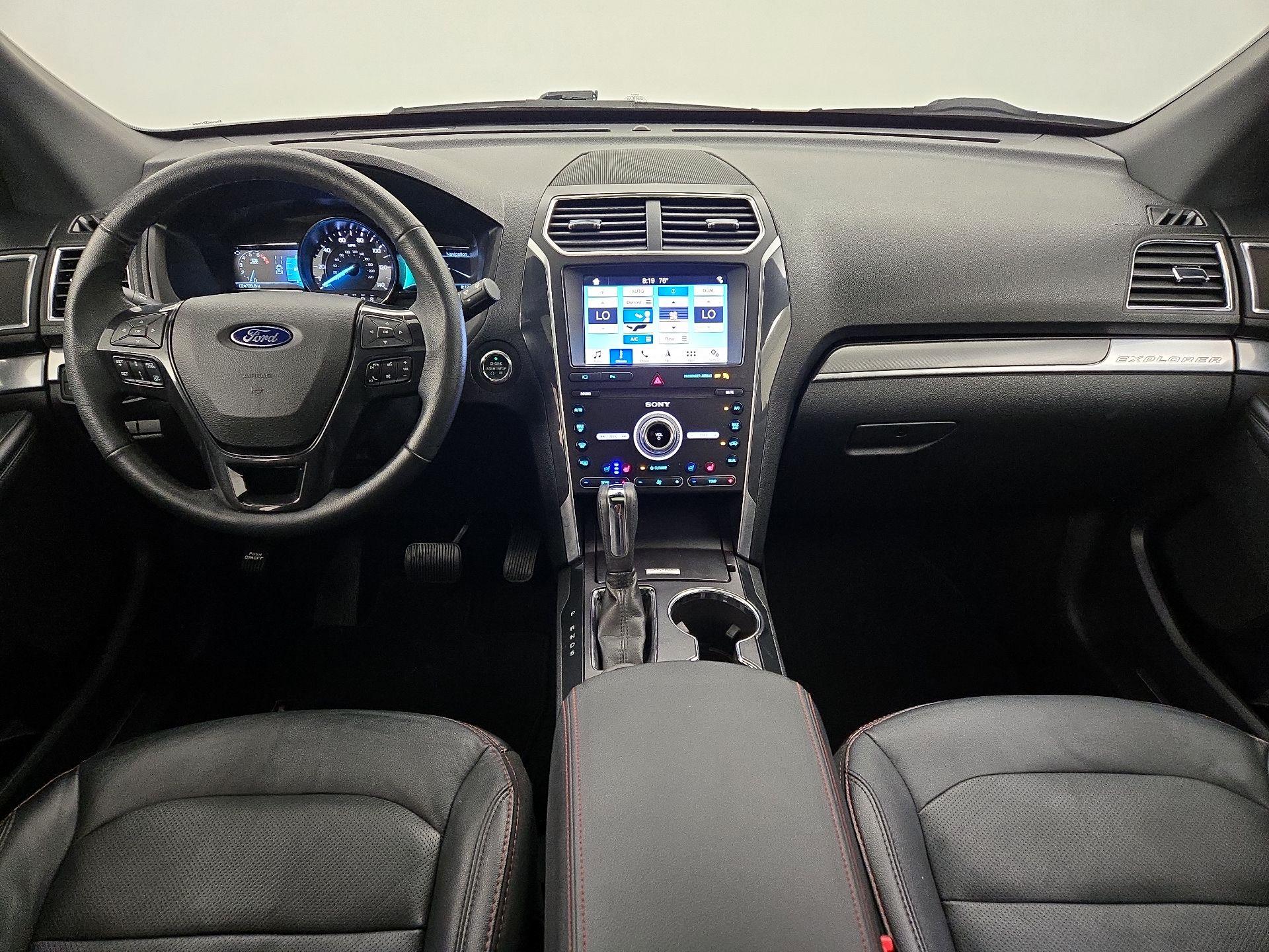 Thumbnail: 2019 Ford Explorer - 9
